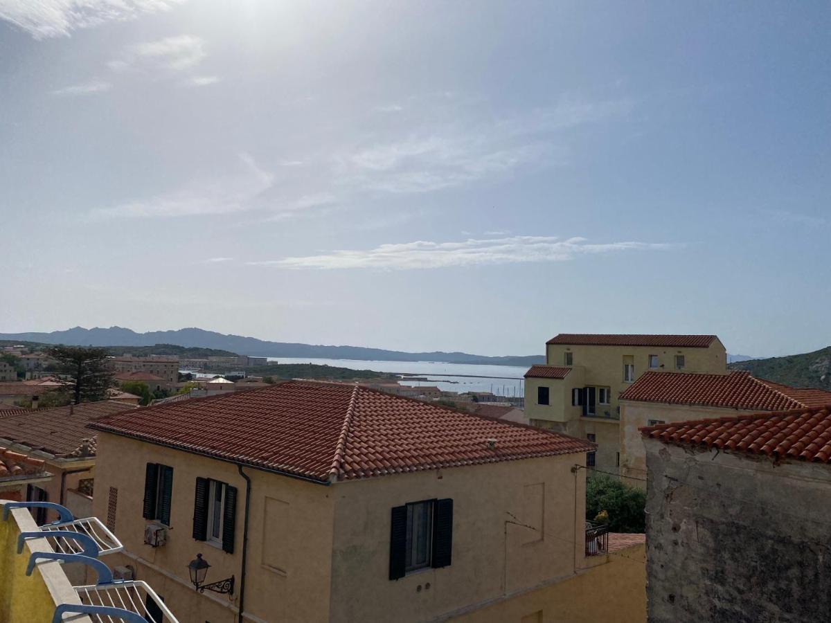 Casa Balilla Apartment La Maddalena  Luaran gambar